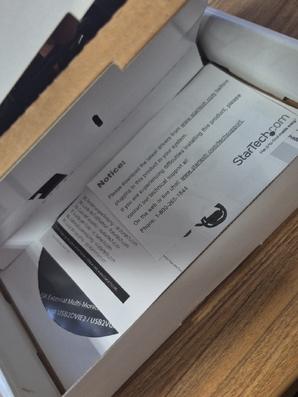 StarTech.com USB to VGA External Multi-Monitor Video Adapter - Picture 6 of 6